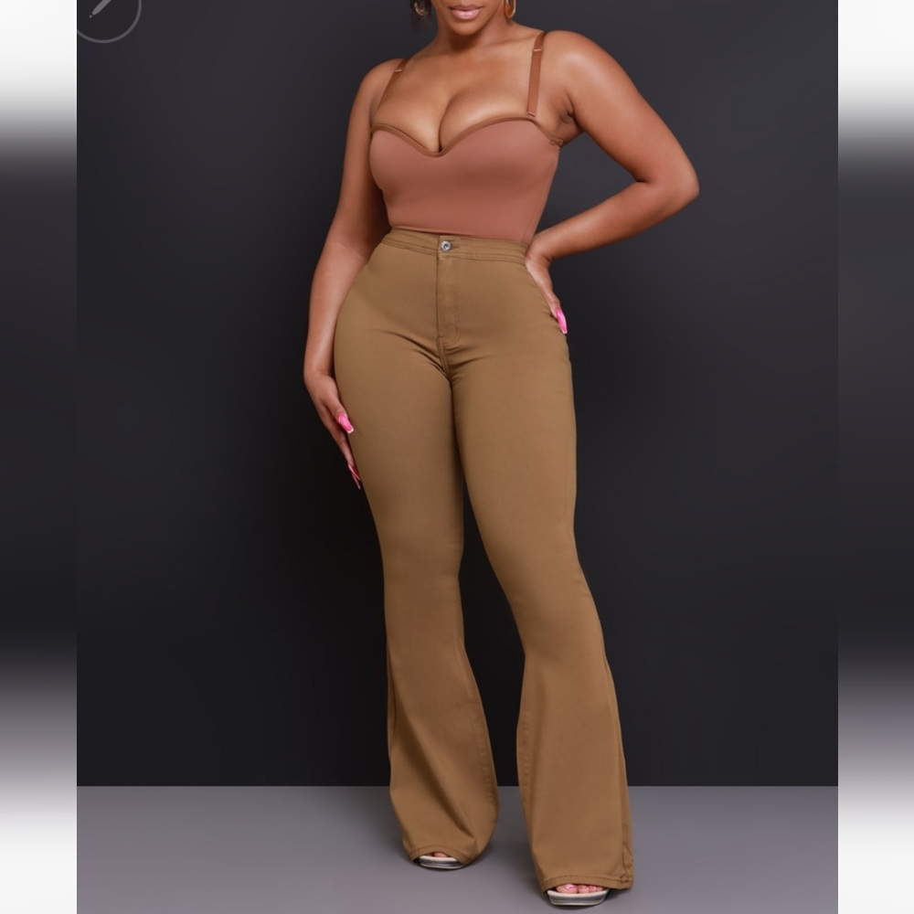 Super High Rise Stretchy Jeans, sz 2x(20) Mocha